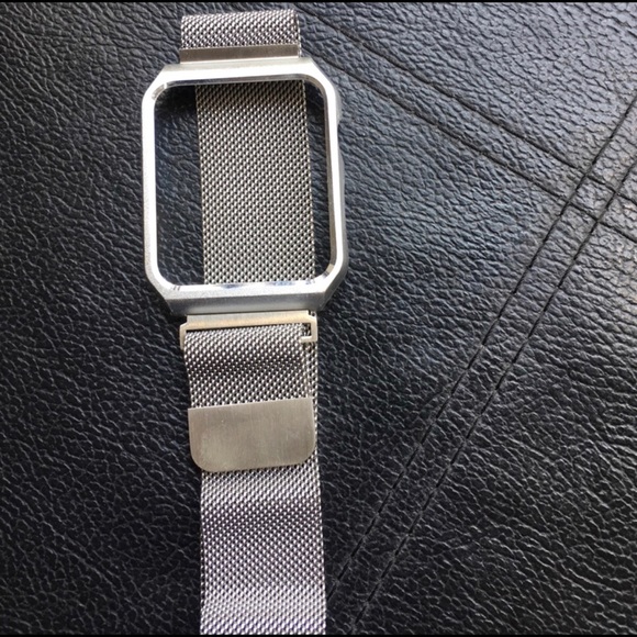 Jewelry - Silver Apple Watch band